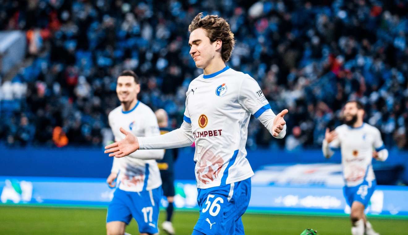 «Сокол» арендовал у «Факела» Ивахнова